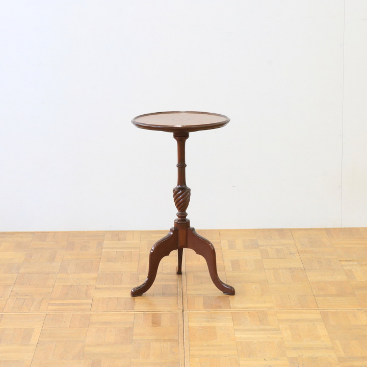 ワインテーブル