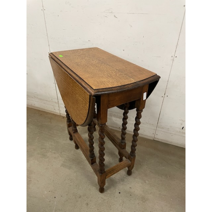 ゲートレッグテーブル