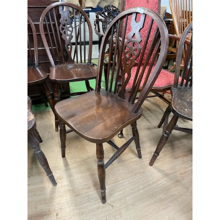  スピンドルチェアー