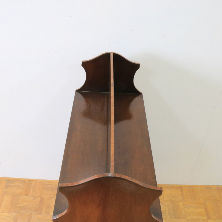 ブックシェルブス