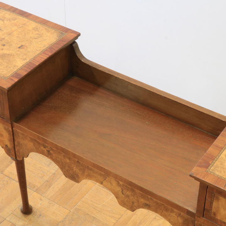 コンソールテーブル