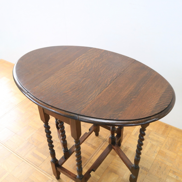  ゲートレッグテーブル