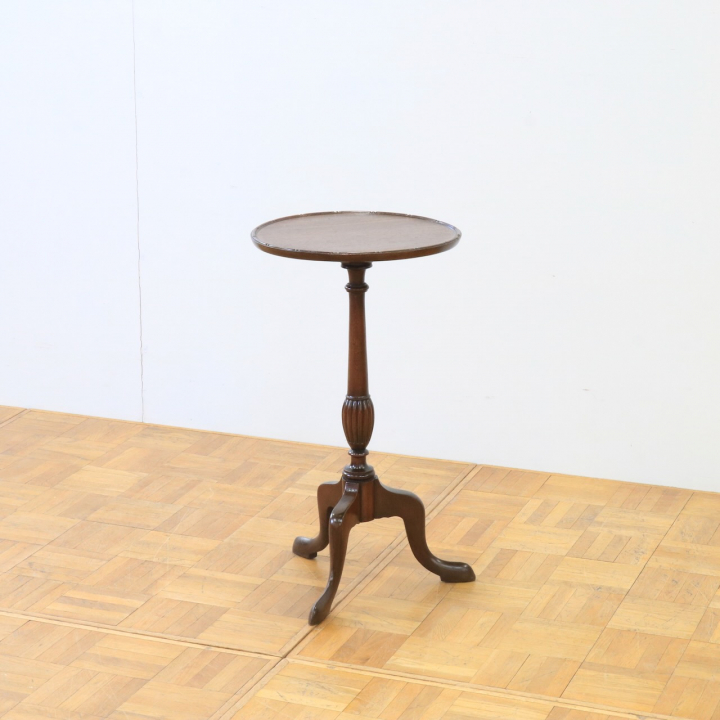 ワインテーブル