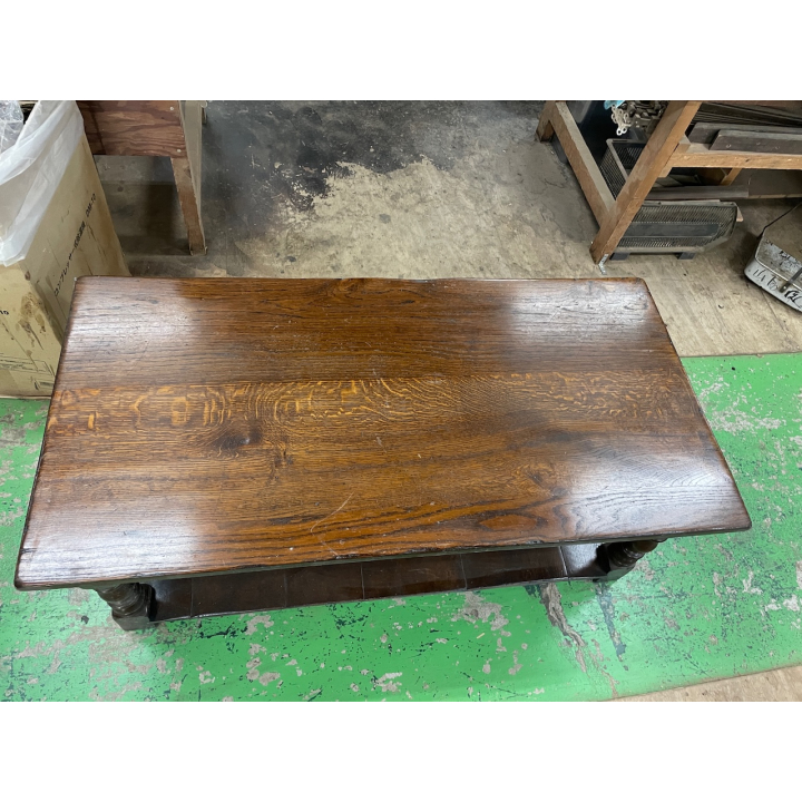 コーヒーテーブル