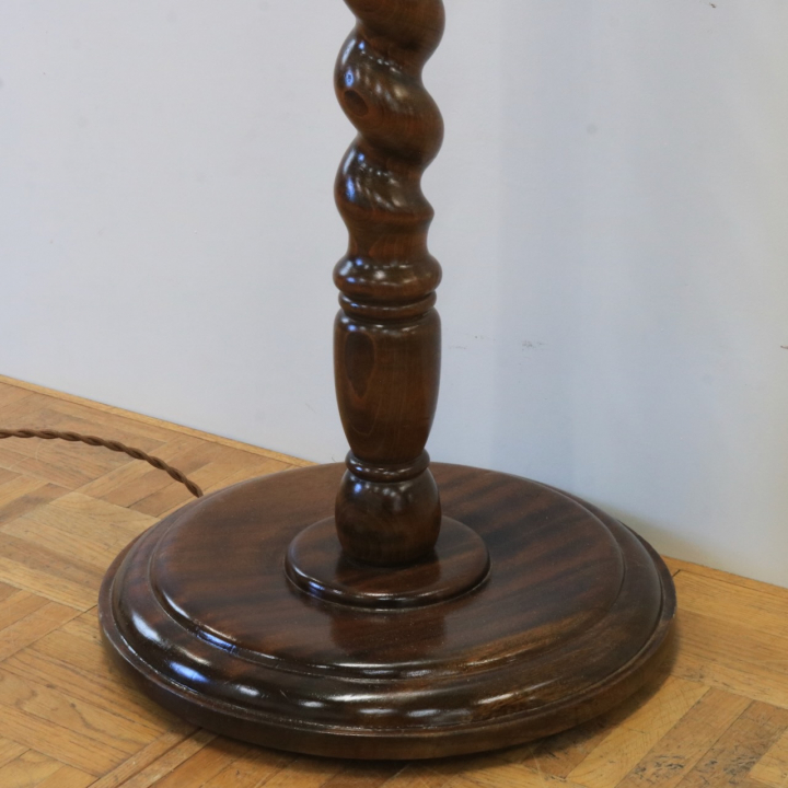 フロアスタンド