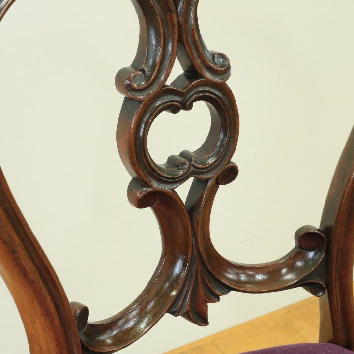 バルーンバックチェアー | ウォールナット 1890年代 | 408-U-0983