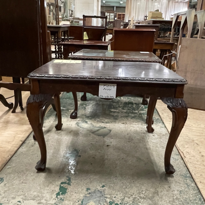 コーヒーテーブル