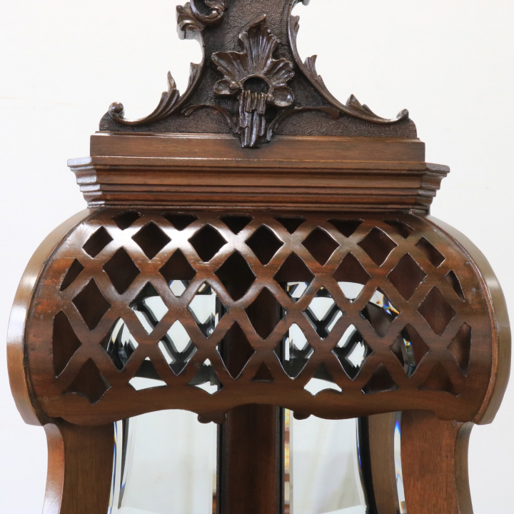 コーナーキャビネット