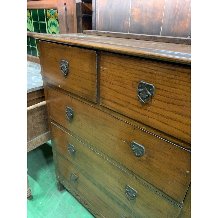  チェストオブドロワーズ