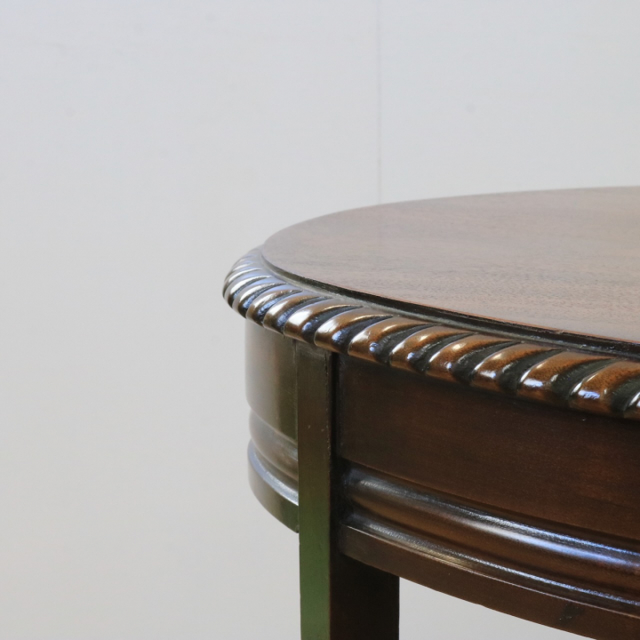 オケージョナルテーブル