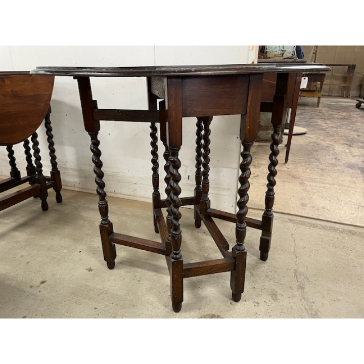  ゲートレッグテーブル