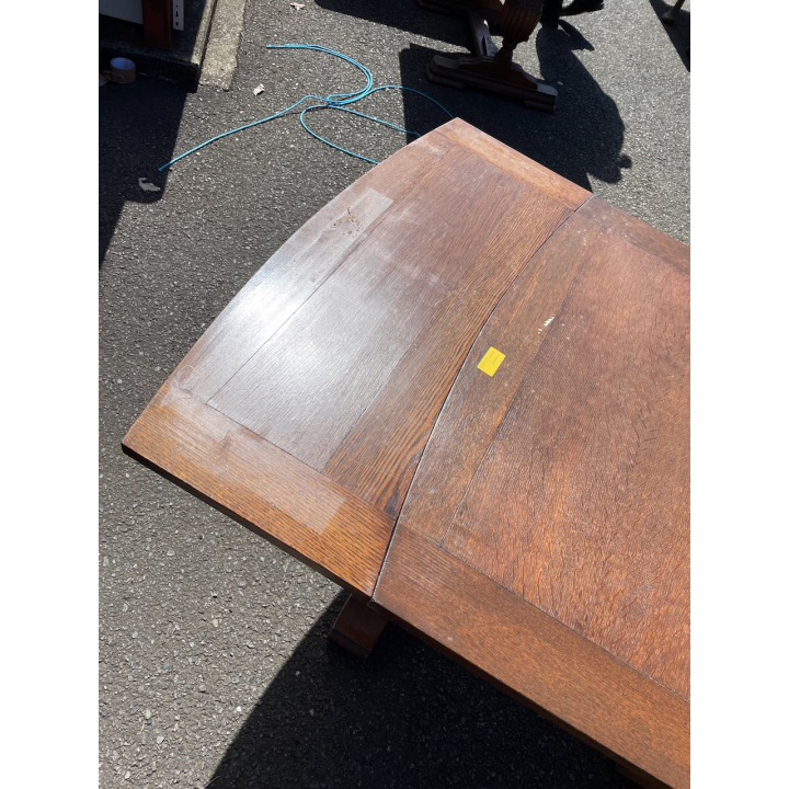 ドローリーフテーブル