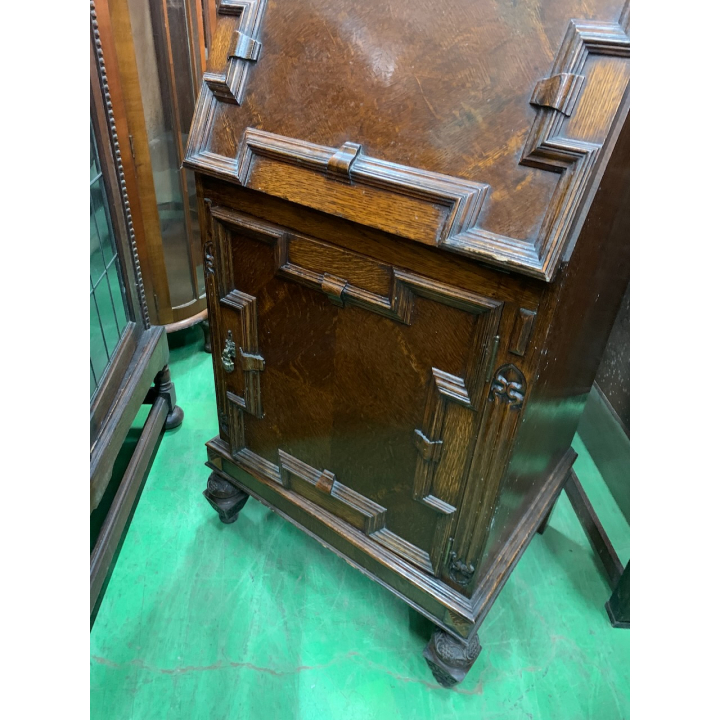 カクテルキャビネット　