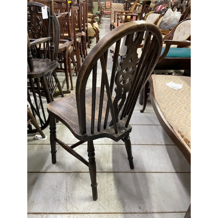  スピンドルチェアー