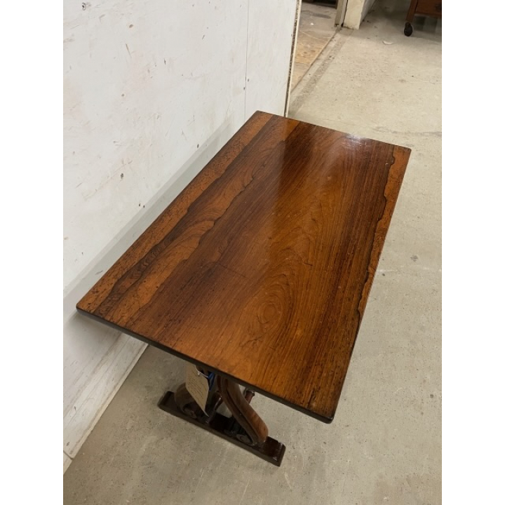  コーヒーテーブル