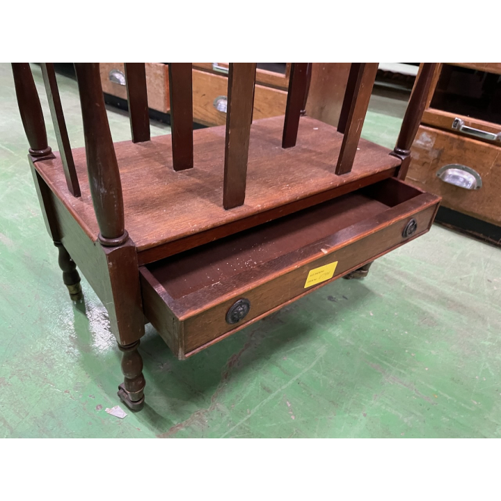 マガジンラック