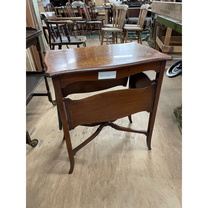 サイドテーブル　