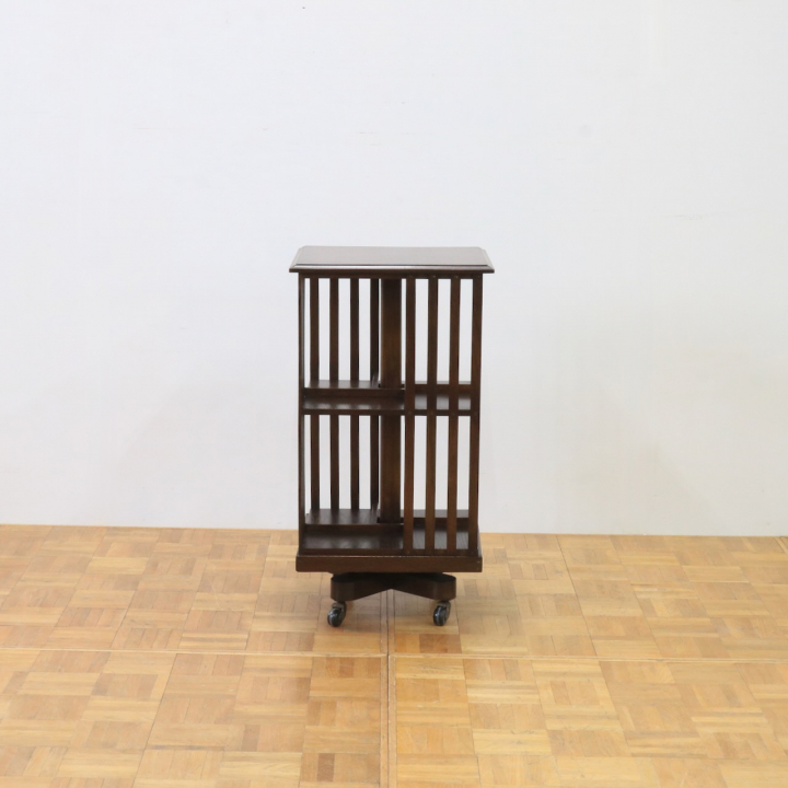 リボルビングブックケース