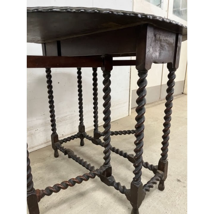 ゲートレッグテーブル