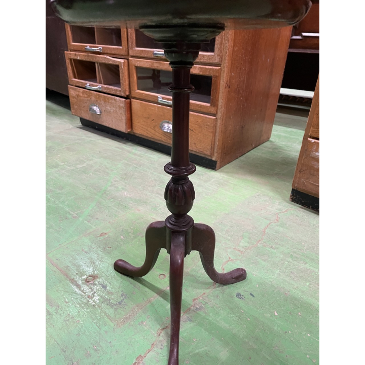 ワインテーブル　