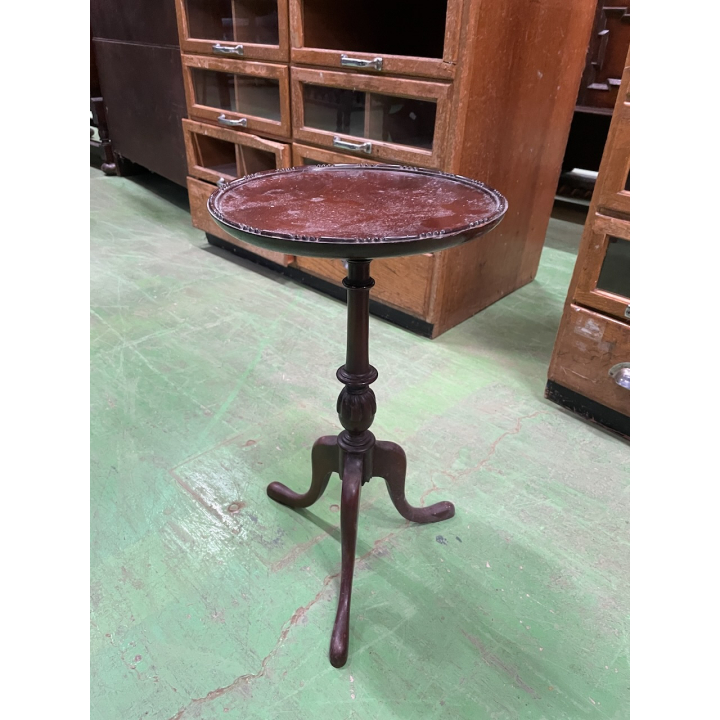 ワインテーブル　