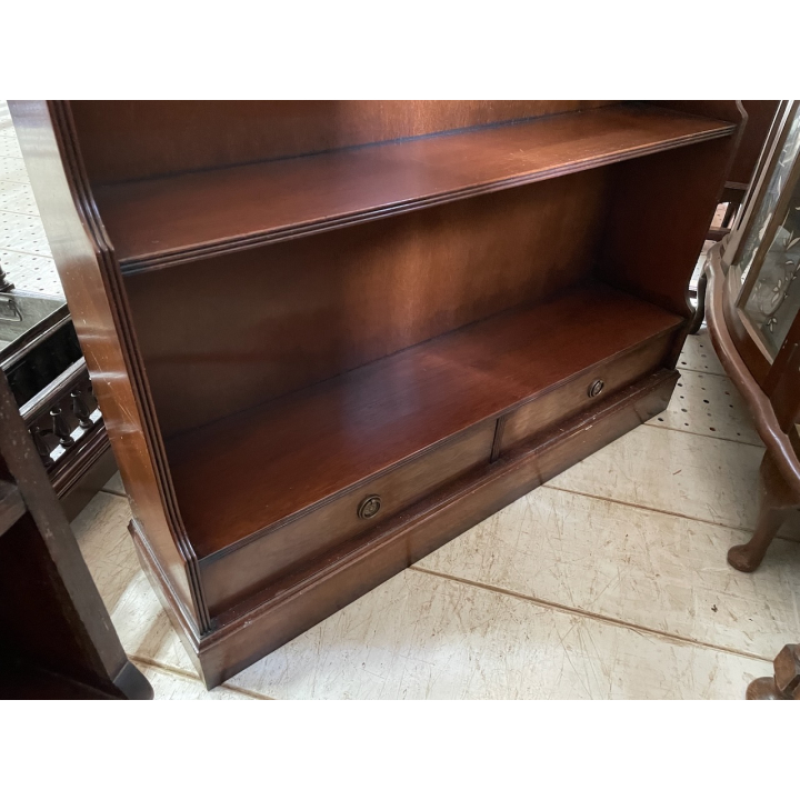  ブックシェルブス