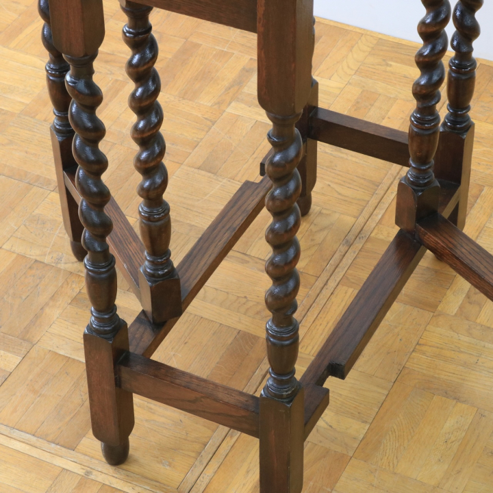  ゲートレッグテーブル