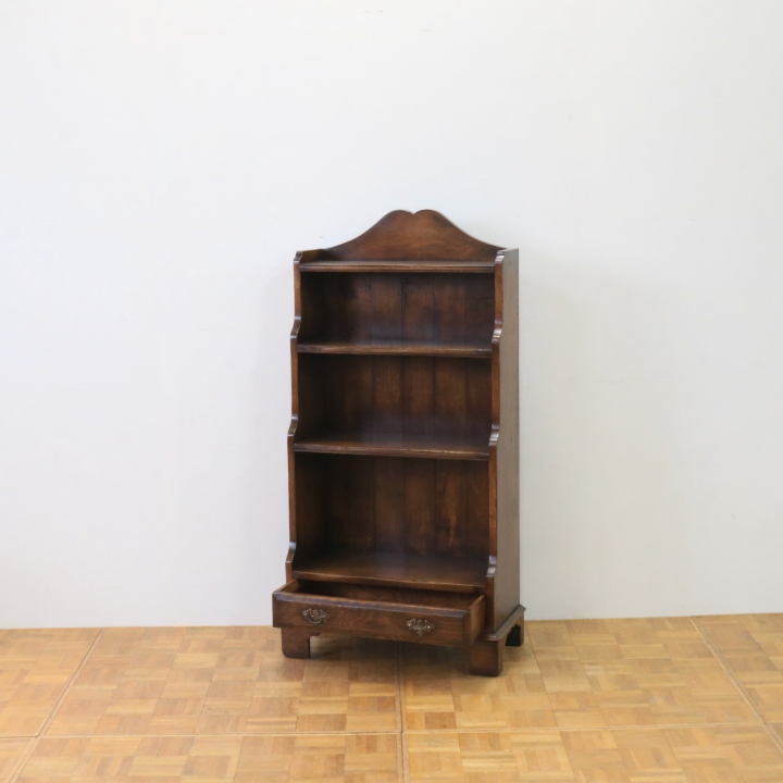  ブックシェルブス